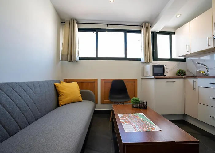 Apartamentos Turisticos Caceres \